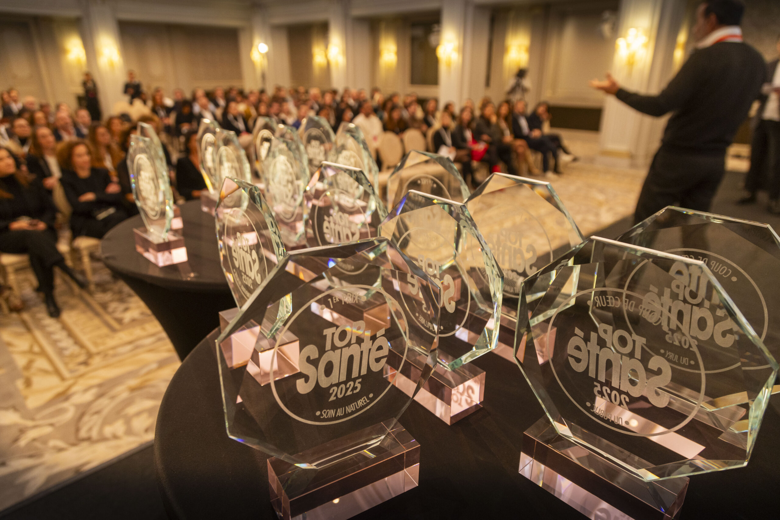 Trophée du prix Top Santé coup de coeur du jury Fondamenal 95 anti-âge